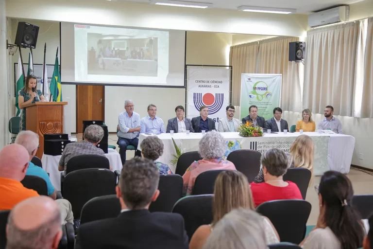 Unioeste/Rondon sedia III Seminário Internacional de Pós-graduação em Desenvolvimento Rural Sustentável