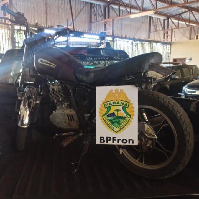 Motocicleta sem sinais de identificação é apreendida em Guaíra