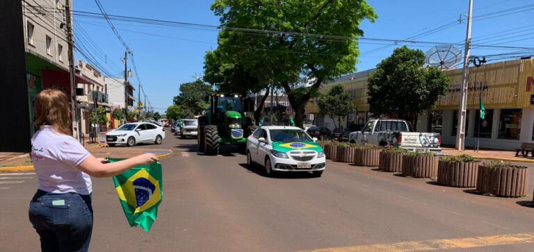 Carreata mobiliza centenas de rondonenses nesta sexta-feira
