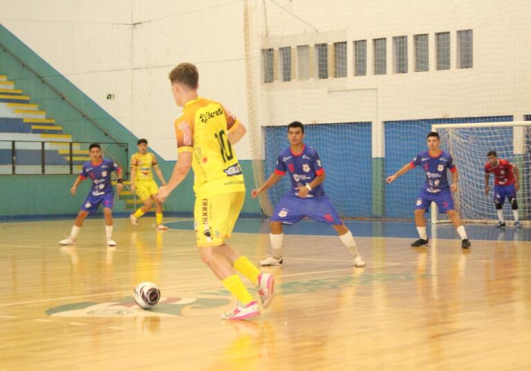 AACC luta até último lance, mas deixa escapar vaga na final do Paranaense Sub-17