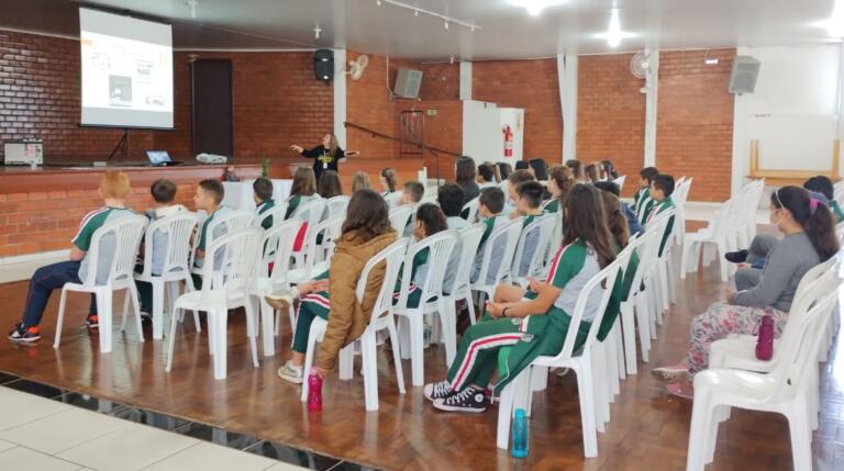Alunos rondonenses de 5ºs anos participam do projeto “Criança Segura”