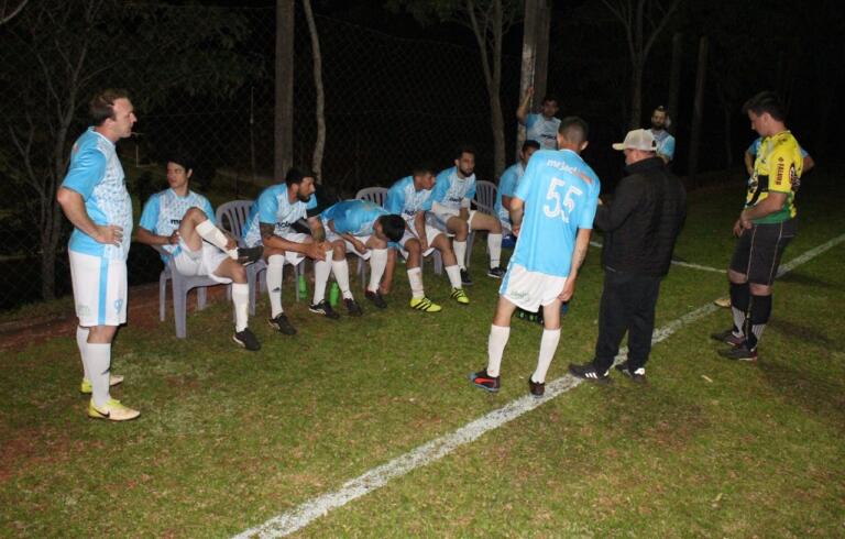 Municipal de Futebol Suíço terá nove jogos nesta segunda-feira; veja tabela e resultados