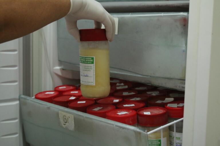 Banco de Leite da Hoesp precisa de doadoras