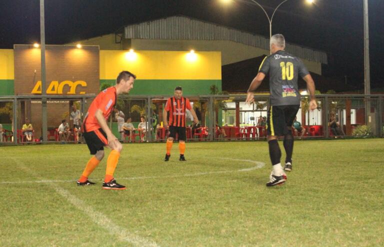 ADM vira no fim e avança à semifinal do Interno da AACC; confrontos