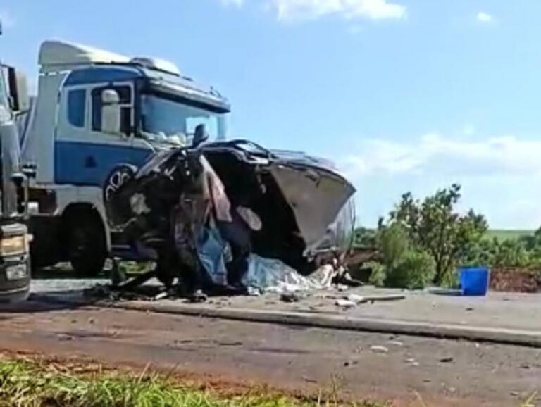 Homem morre e três ficam feridos em grave acidente registrado na BR-163 entre Guaíra e Marechal Rondon