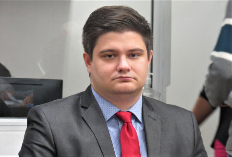 Arion solicita instalação de câmeras de monitoramento após revitalização da Praça Willy Barth