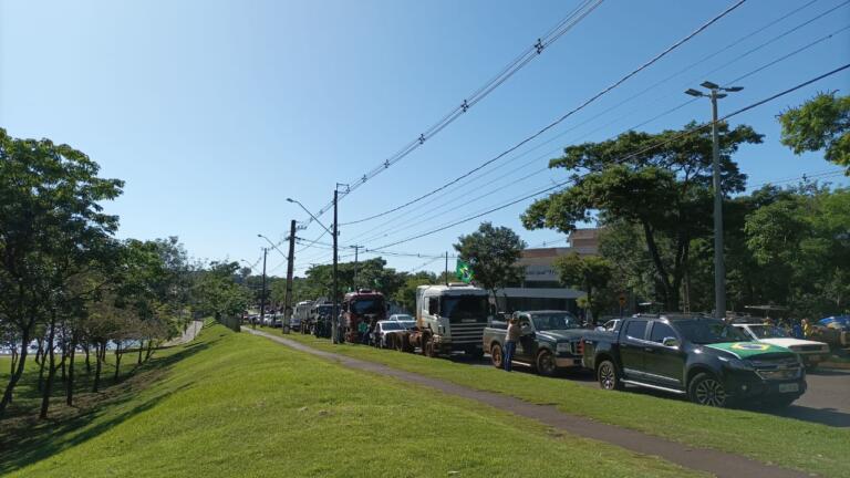 Manifestação de rondonenses entra no 5º dia com concentração no Lago Municipal
