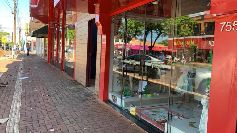 Comércio adere parcialmente à greve geral em Marechal Rondon