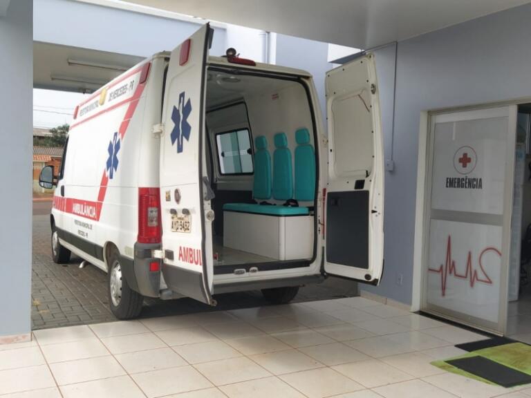 Mulher fica ferida ao ser atropelada por moto em Mercedes