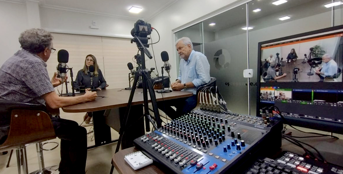 O atributo alt desta imagem está vazio. O nome do arquivo é story.jpg