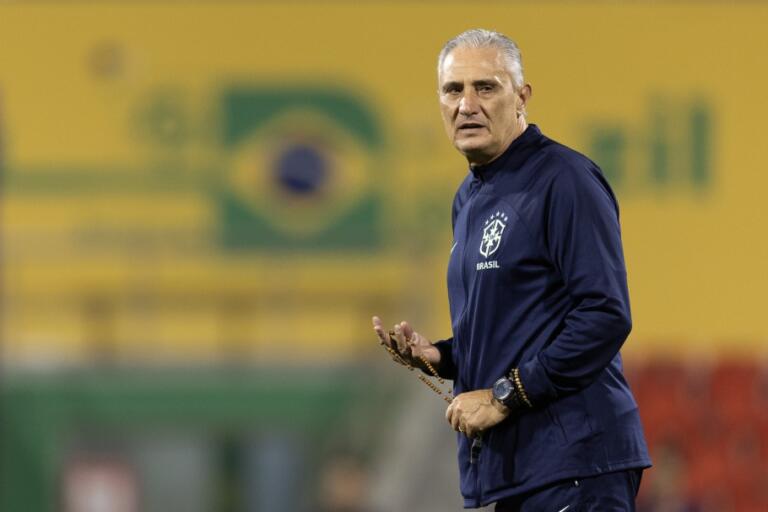 Tite: experiência e o sonho do hexacampeonato