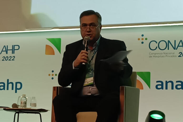 Paraná participa de discussão nacional sobre desafios da saúde