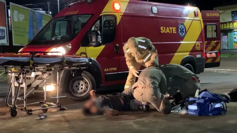 Andarilho dorme embaixo de carreta e acaba atropelado em Cascavel