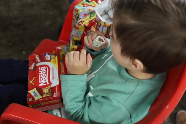 Campanha de Natal do Estado atende 5,3 mil crianças e idosos com ações de voluntariado