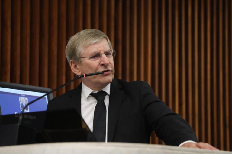 Elio Rusch se despede da Assembleia Legislativa
