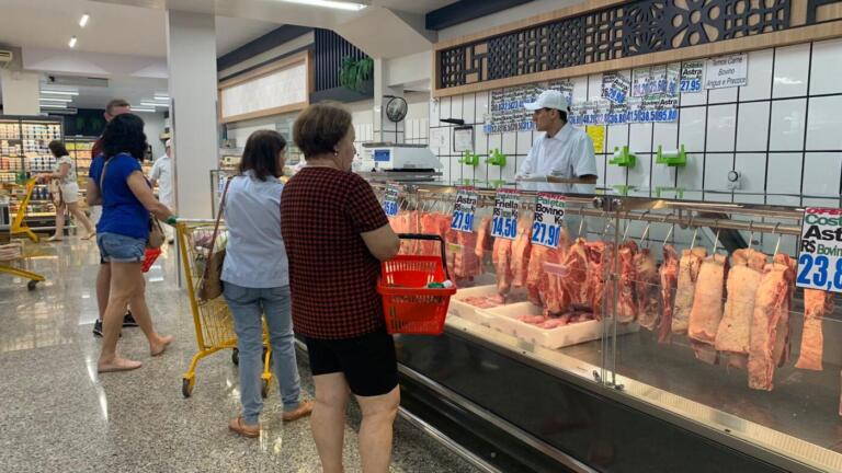 Intenção de Consumo das Famílias tem queda no Paraná