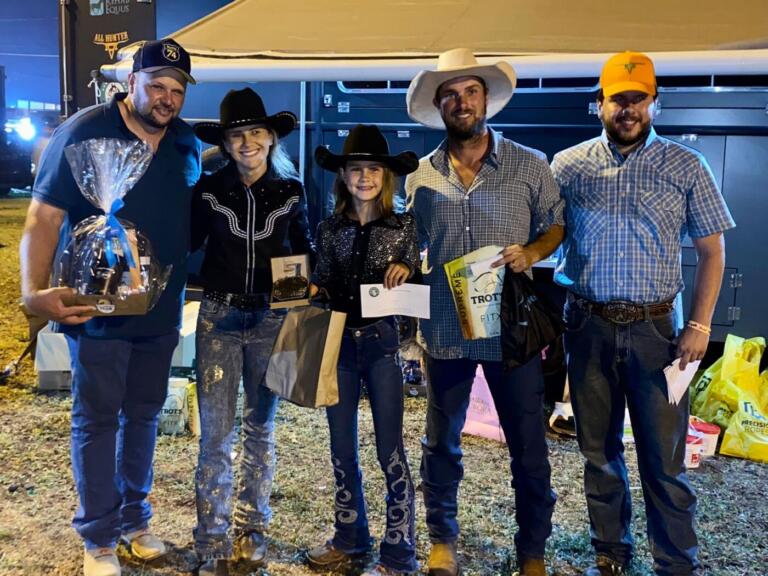Quatro-pontense se sagra campeã mirim 3 Tambores na Expo Toledo 2022