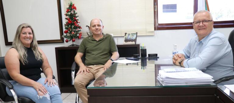 Pato Bragado realiza encerramento da programação natalina nesta quarta-feira