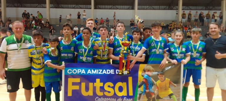 Sub-14 de Entre Rios conquista a 3ª Copa Amizade de Futsal; classificação