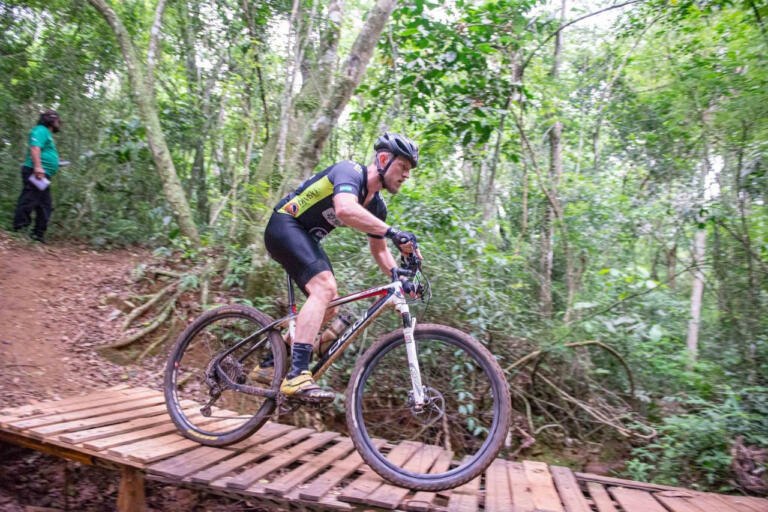 Rondonense Andrei Kuntz é vice-campeão paranaense de Mountain Bike Cross Country