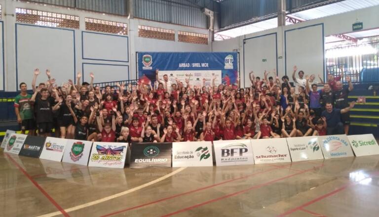 Circuito Municipal e Festival encerram atividades do badminton em 2022
