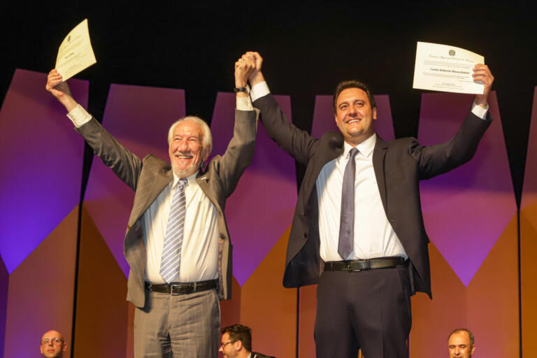 Ratinho Junior é diplomado, agradece paranaenses e prevê nova gestão com grandes resultados