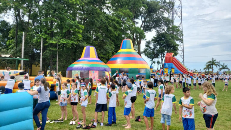 Mais de 700 crianças participaram do encerramento do Cooperjovem
