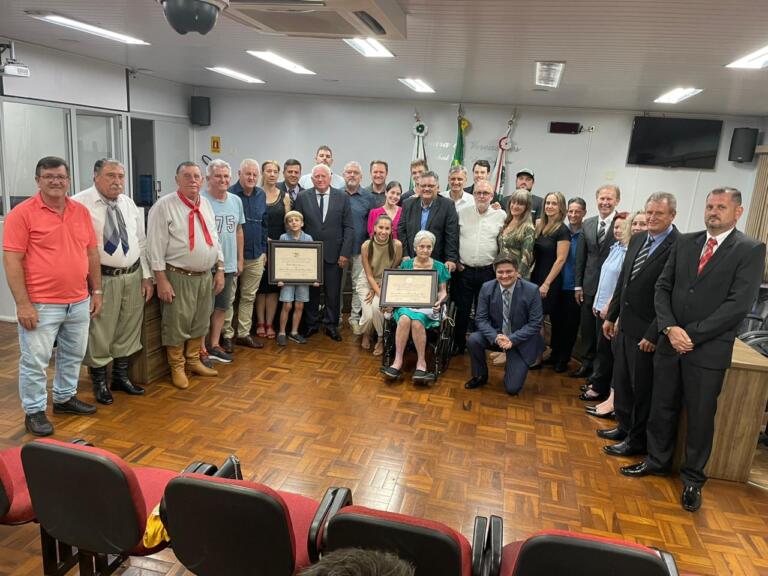 Emilio Berwanger e Helvino Genz recebem homenagem póstuma
