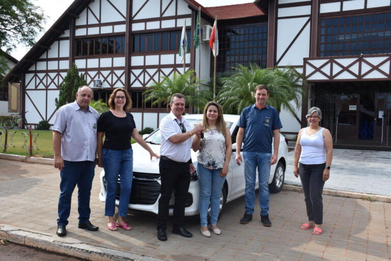 Novo veículo reforça frota em Quatro Pontes