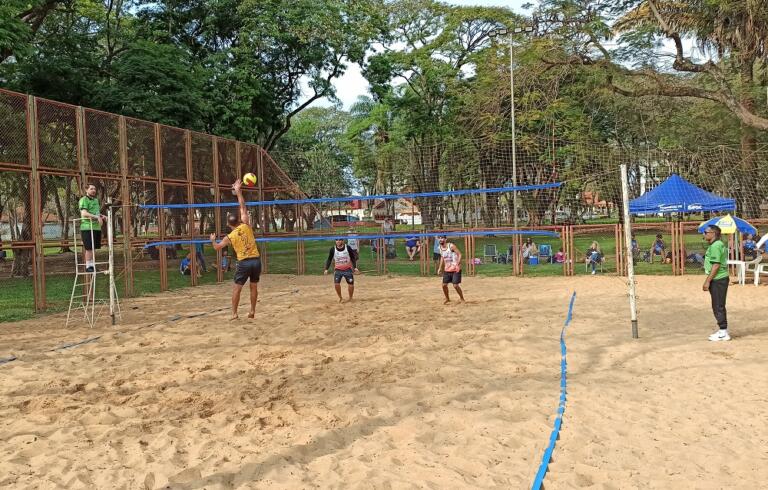 Circuito de Vôlei de Praia será neste domingo