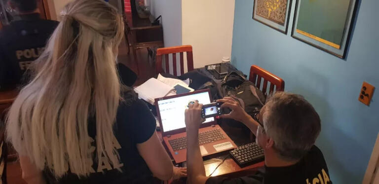 Número de prisões de suspeitos de pornografia infantil em 2022 no Paraná é três vezes maior que em 2021