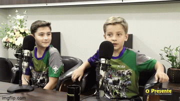 Uma infância de aventuras: a entrevista mais fofa que você vai ver