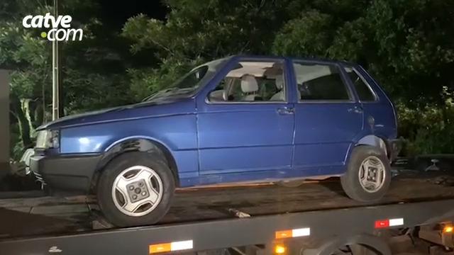 Carro com queixa de furto é deixado em motel como garantia de pagamento