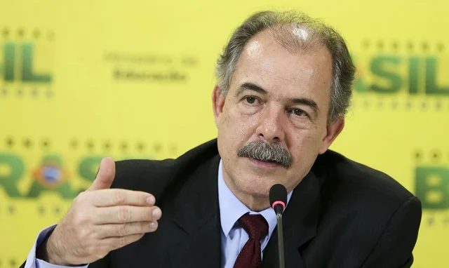 Conselho aprova Mercadante como presidente do BNDES