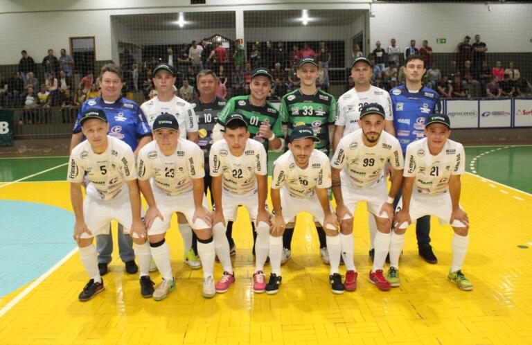 Com oito equipes, Municipal de Futsal de Entre Rios do Oeste inicia dia 27