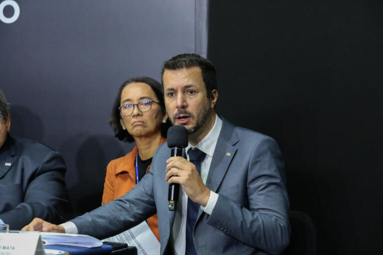 Novo secretário de Comunicação do Paraná já assessorou diretamente seis governadores