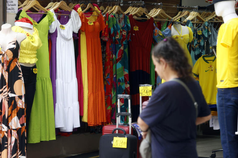 Junta Comercial aponta saldo de 147 mil empresas abertas no Paraná em 2022