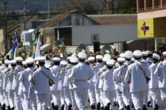 Município paranaense é processado por fazer desfile cívico usando crianças negras para representar escravos