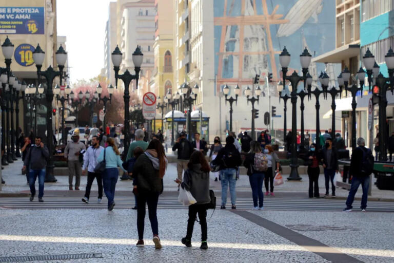 Veja quais cidades do Paraná tiveram maior crescimento populacional em 12 anos