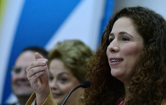 Ministra Esther Dweck defende Estado eficiente para combater desigualdades