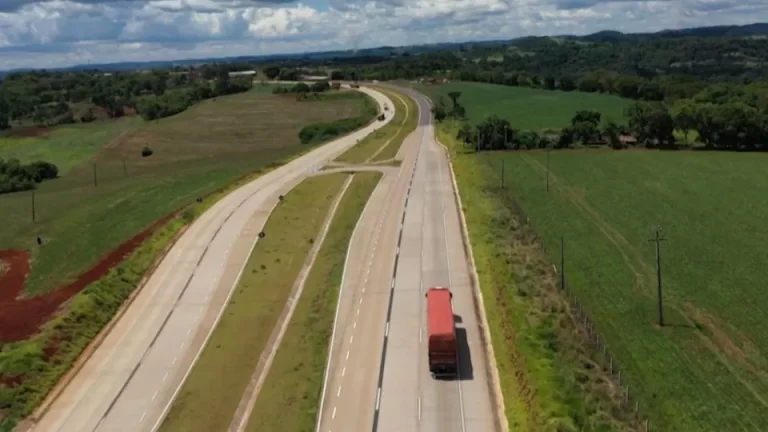 Governo federal anuncia R$ 107,2 bilhões em obras para o Paraná no Novo PAC; veja recursos por áreas