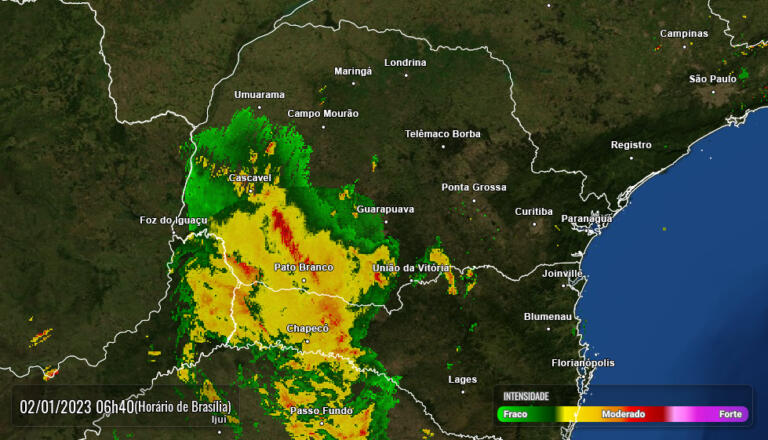 Defesa Civil emite alerta para chuvas intensas e vendaval