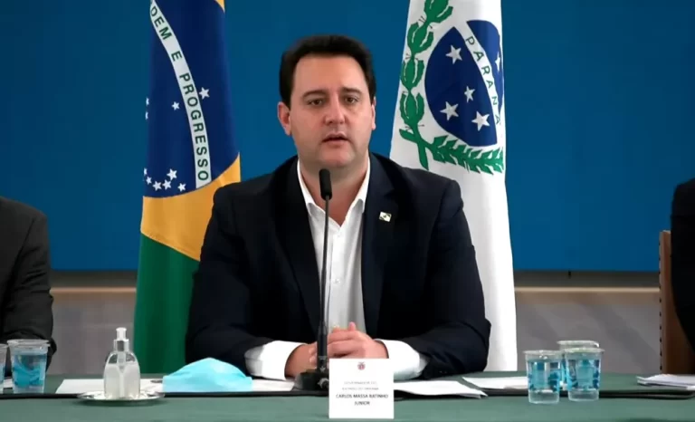 Ratinho Junior repudia atos terroristas em Brasília; veja reações de políticos do Paraná