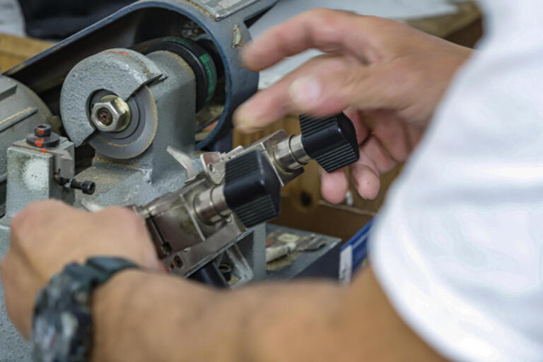 No Paraná, oito em cada 10 municípios tiveram saldo positivo na geração de empregos em 2022