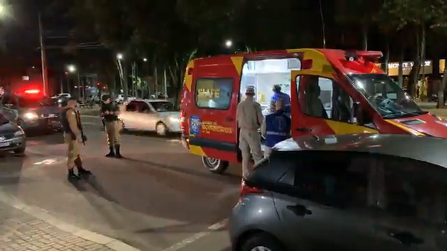 Andarilho fica em estado grave ao ser atacado a golpes de canivete