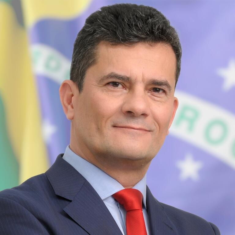 Moro, Ortigara e comitivas amanhã no Show Rural