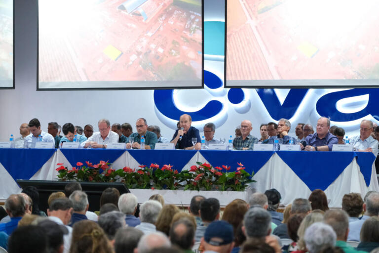 C.Vale supera estiagem, cresce e distribui sobras a partir de segunda