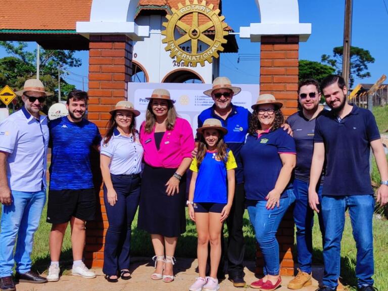 Governadora distrital do Rotary visita Marechal Rondon
