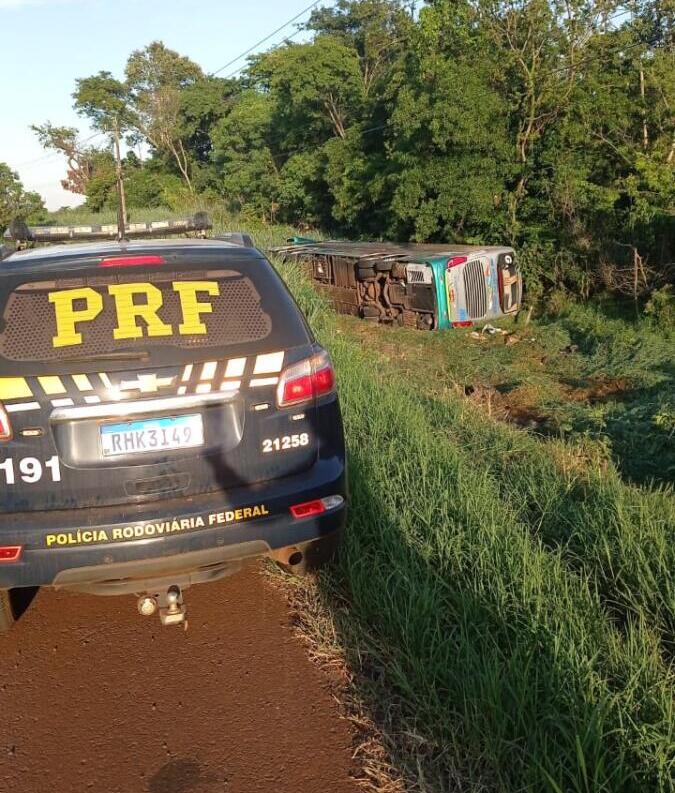 18 pessoas resultaram com ferimentos no acidente com ônibus na BR-163