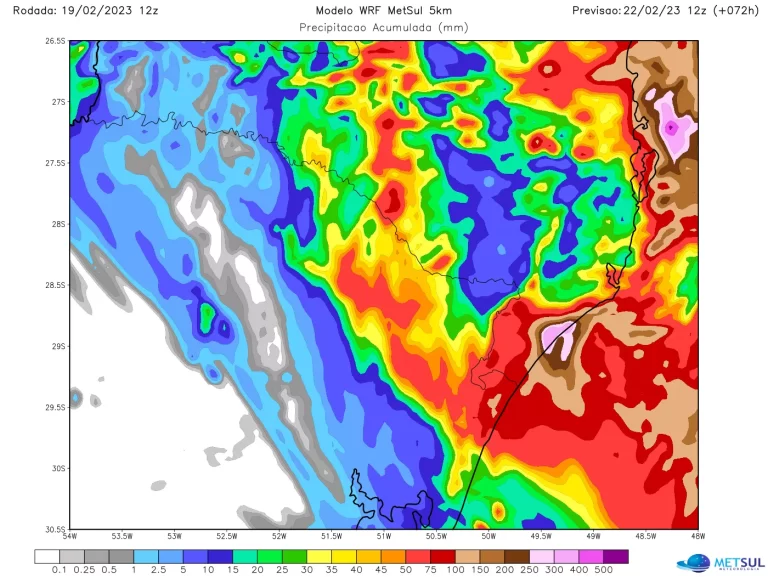 Sistema que causou chuva extrema em São Paulo avança para a região Sul do Brasil